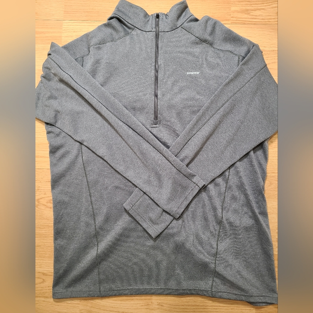 Patagonia Grey Capilene quarter zip Extra large